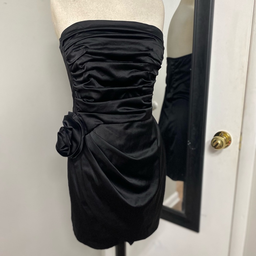 VNTG JESSICA MCCLINTOCK GUNNE SAX BLACK COCKTAIL DRESS